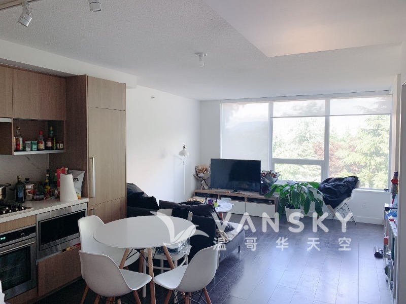 250126180334_living room.jpg